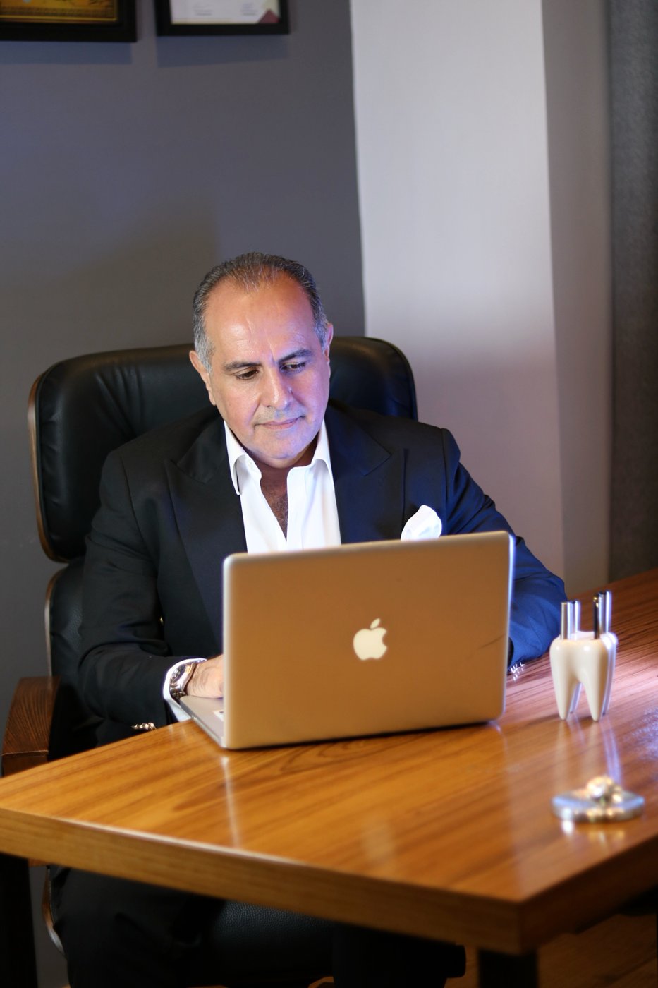 دکتر کلینیک کی‌دنتال
